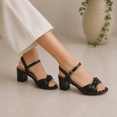 BLACK - STRAP HEEL